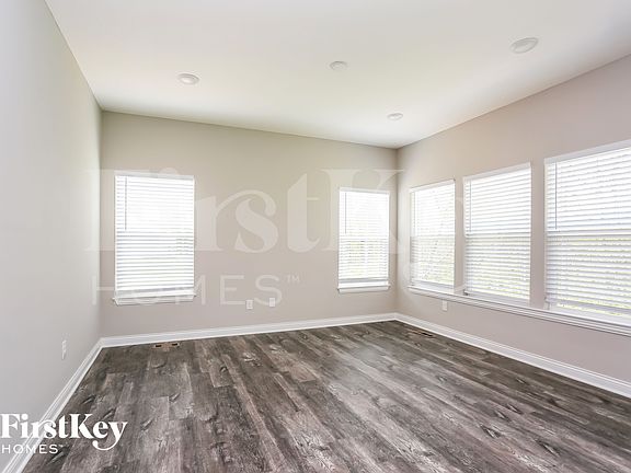3rd image of 1911 Eldorado Ave