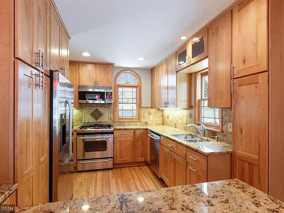 5th image of 5345 Ewing Ave S