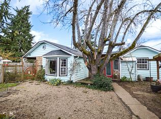 251 18th St, Springfield, OR 97477