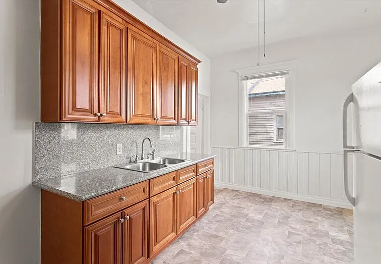 902 W Mansfield Ave #3 — Photo 16