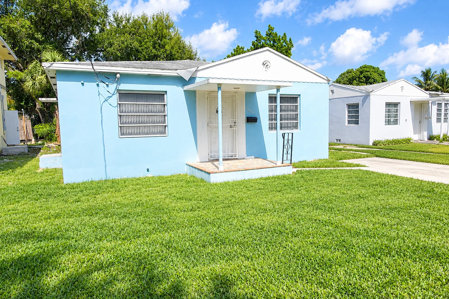 3 bed, 1308 sqft, $2,900 — Photo 1