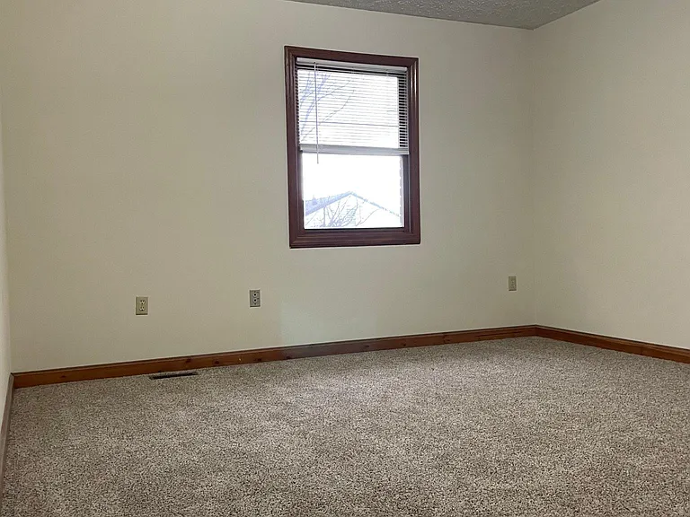 105 Mayflower Rd #28 — Photo 19