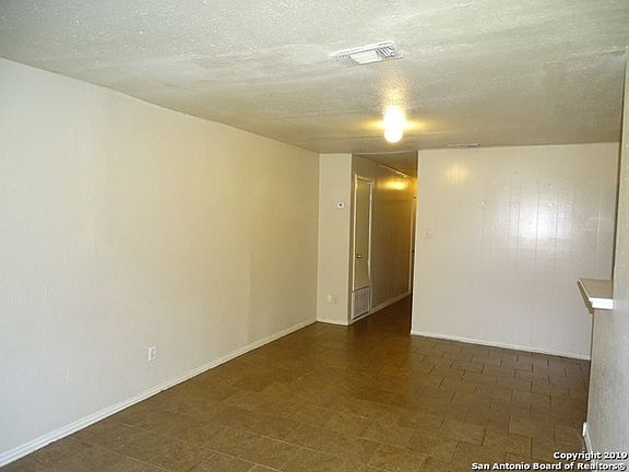 4th image of 1136 San Francisco