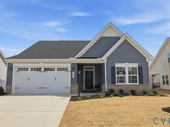 7631 Autumn Leaves Ln, New Kent, VA 23124