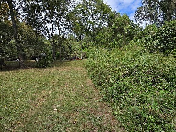 2nd image of 1438 County Road 2167