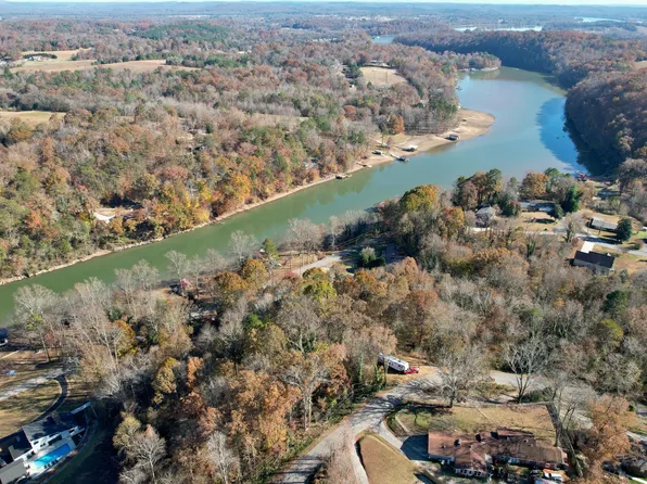 59-60 Lakeview Cir, Dayton, TN 37321