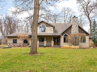 5600 Wild Rose Ln, Eau Claire, WI 54701
