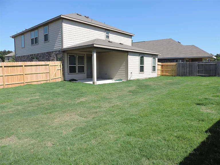 1102 Upton Ct — Photo 27