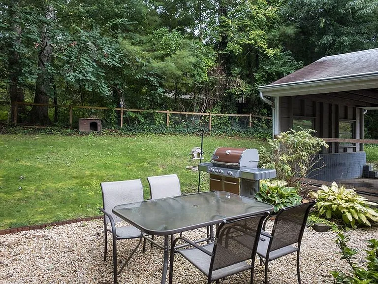 39 Reese Rd — Photo 19