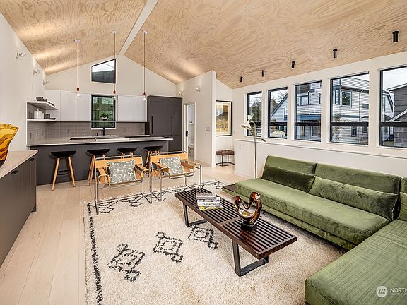 4th image of 8054 Brooklyn Avenue NE #C