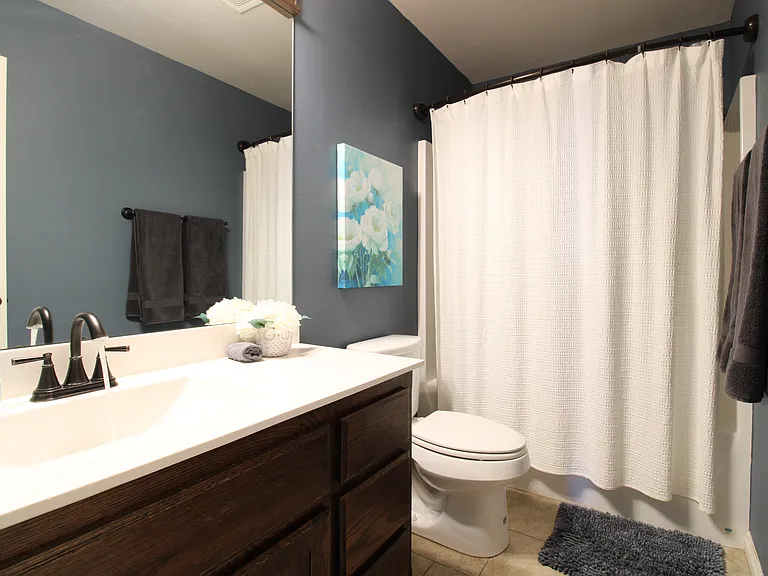 18232 Camborne Ave — Photo 11