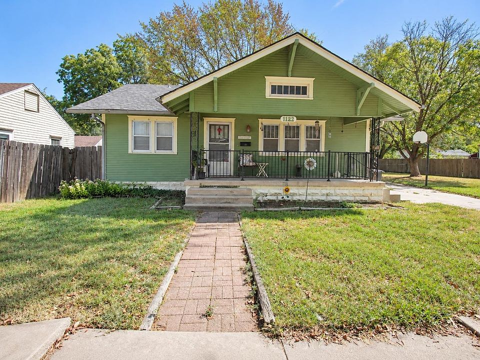 1st image of 1122 S Waco Ave