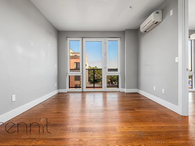 853 Lexington Ave #2A — Photo 4