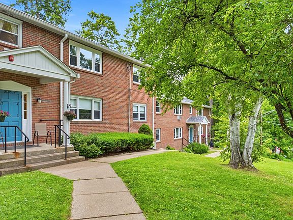 2nd image of 4 Morgan Mnr APT 4
