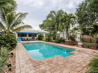 1446 Plunkett St, Hollywood, FL 33020