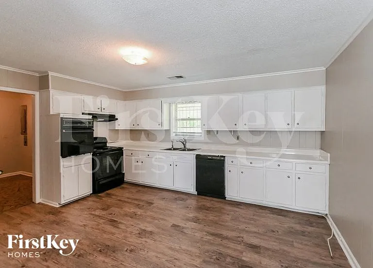 5157 Depanne Rd — Photo 5