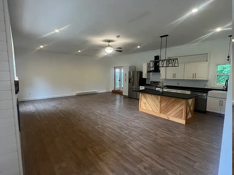 5700 Gulf Rd — Photo 6