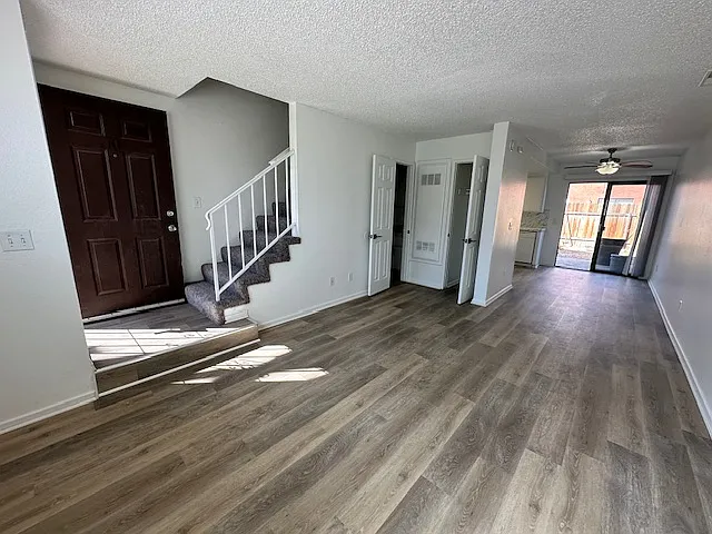 2 bed, 1.5 bath, 950 sqft, $1,775 — Photo 4