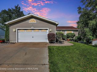 1219 N Waverly Rd, Lansing, MI 48917