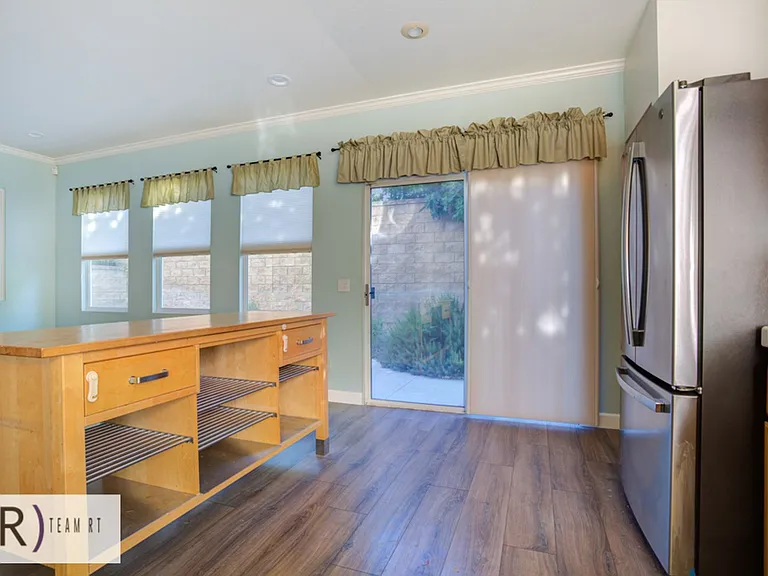 15984 Paul Ct — Photo 12