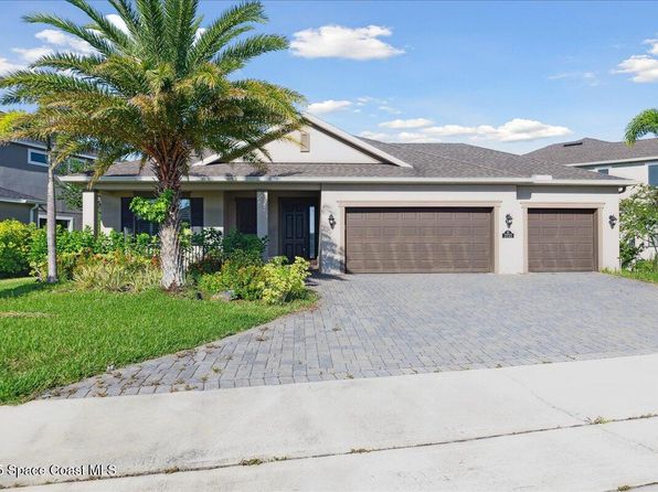 2721 Casterton Dr