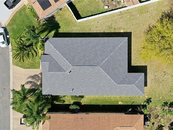 2nd image of 815 Garberia Dr