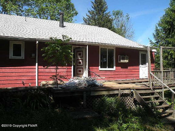 3rd image of 3648 Lakewood Rd