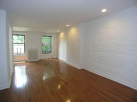 2nd image of 184 Garfield Pl #4