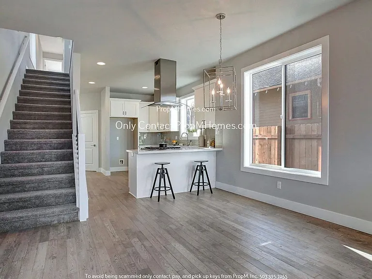 927 N Stafford St — Photo 6