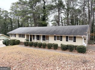 2356 Cambridge St, Snellville, GA 30078