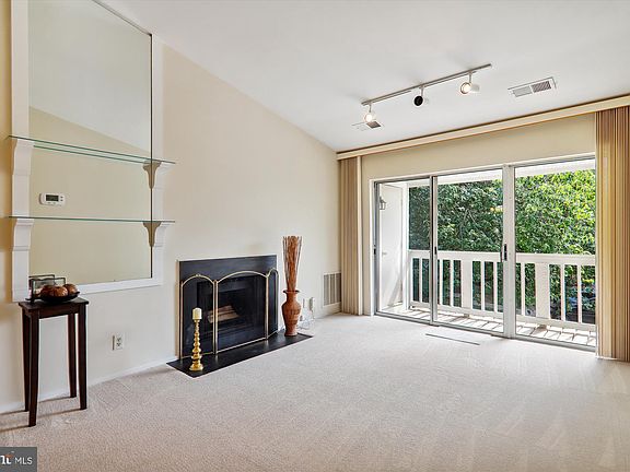 3rd image of 18230 Swiss Cir APT 4