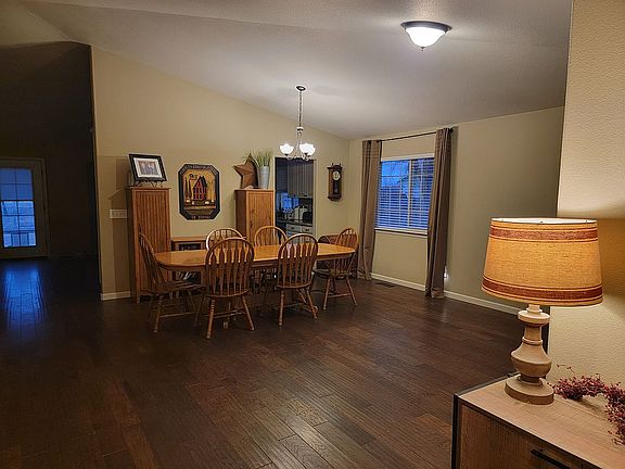 Dining Room/Front Room