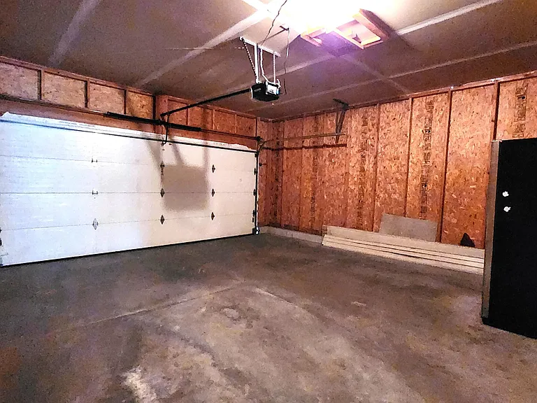 9412 Briar Haven Dr — Photo 38