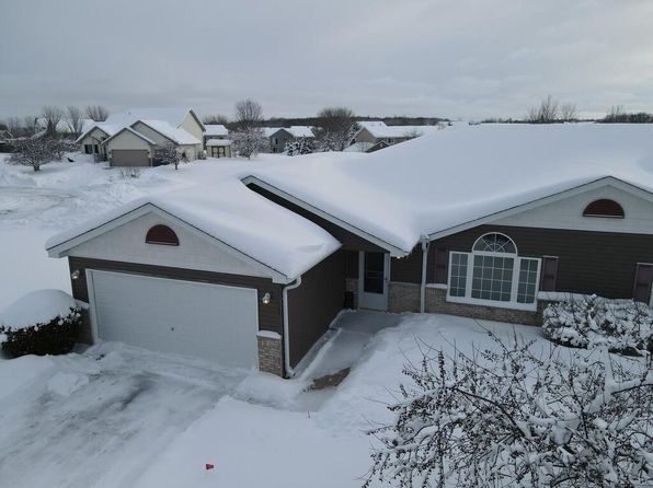 Forest Lake MN Townhomes & Townhouses For Sale - 24 Homes | Zillow
