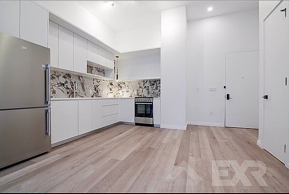 1st image of 957 Atlantic Ave #103