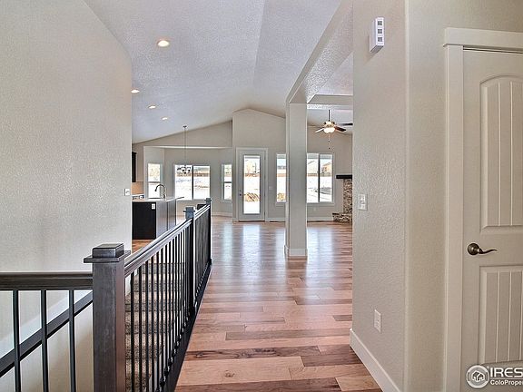 4th image of 4117 Carrara St