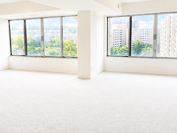 5th image of 5340 Holmes Run Pkwy Unit 907