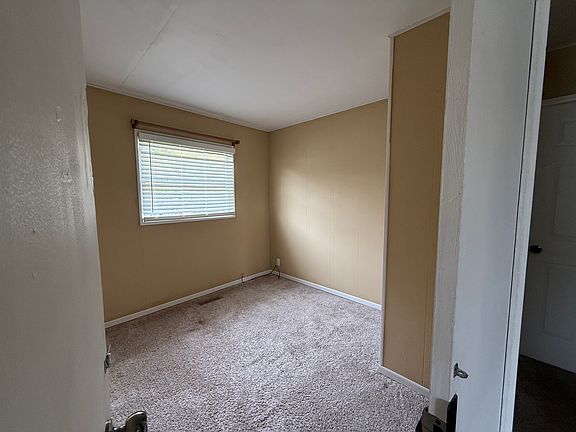 5th image of 519 Carol Dr
