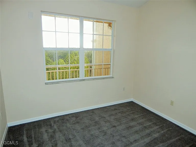 1113 Van Loon Commons Cir #304 — Photo 11