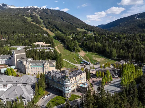 4557 Blackcomb Way #310, Whistler, BC V8E 0Y2