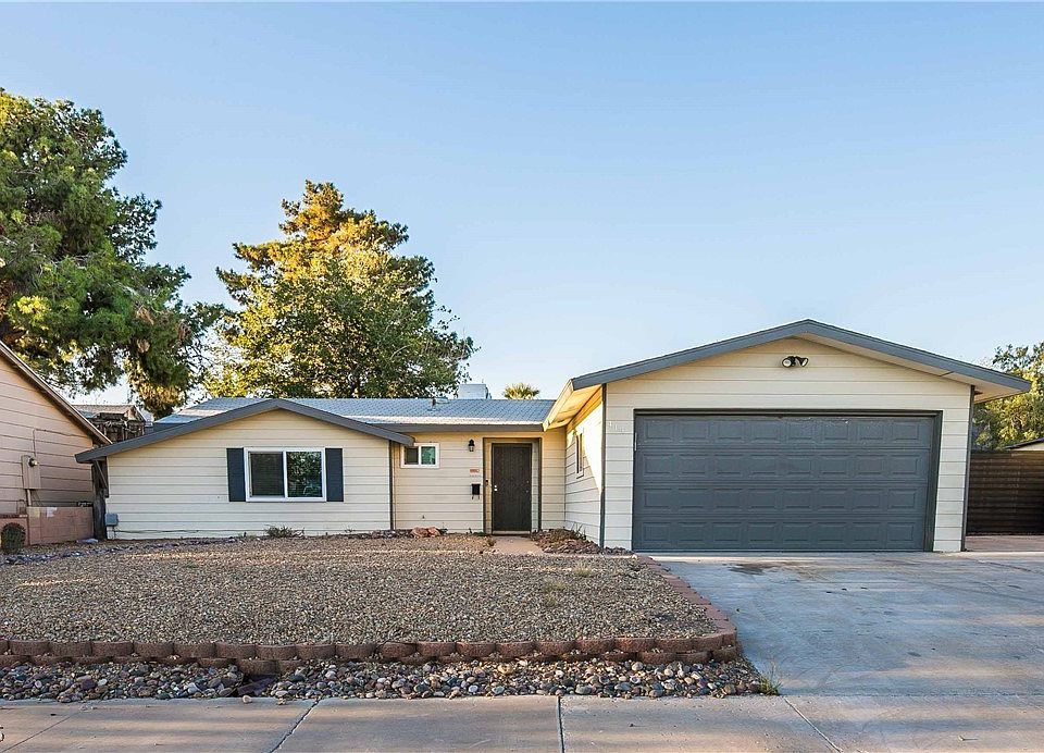 1st image of 414 Scenic Dr