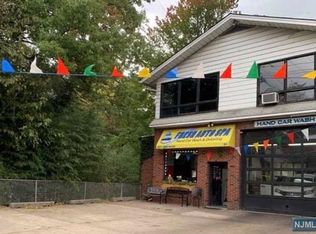 91 N Prospect Ave, Bergenfield, NJ 07621