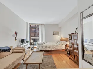 184 Thompson Street 3K image 1 of 3