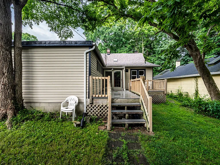 4658 Hinesley Ave — Photo 32