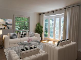 444 N Oakhurst Dr APT F, Beverly Hills, CA 90210