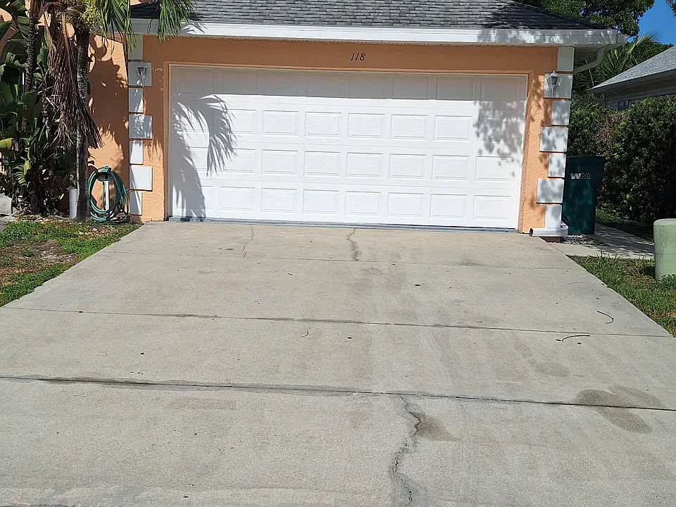 118 Leawood Cir