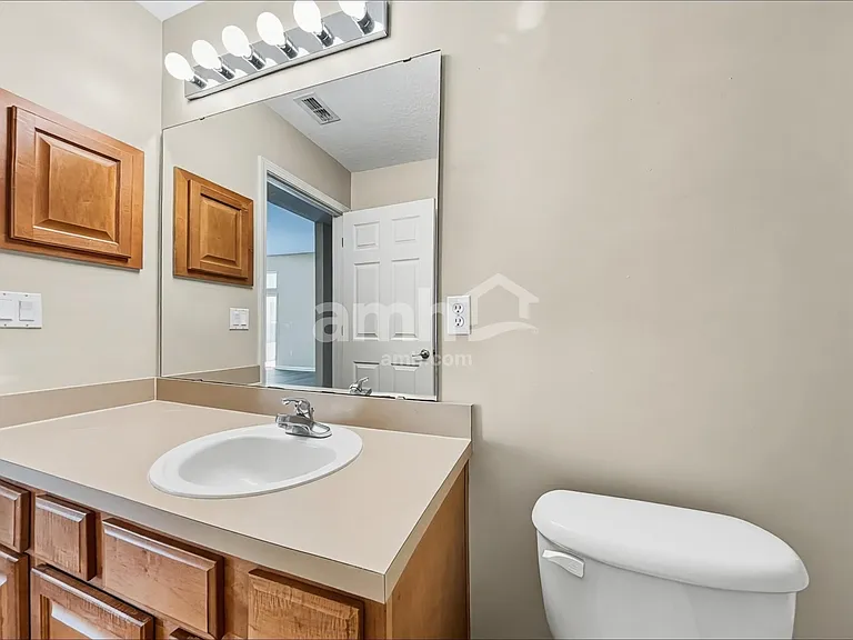 7244 Angela Dr — Photo 14