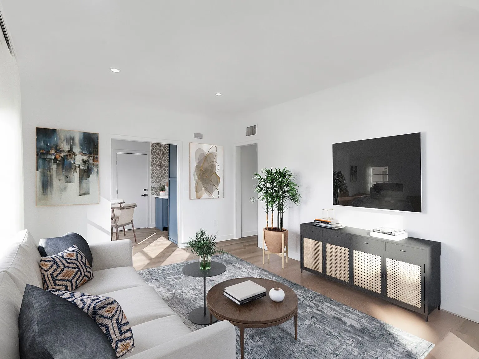 1174 N Madison Ave beautifully remodeled oasis — Photo 3