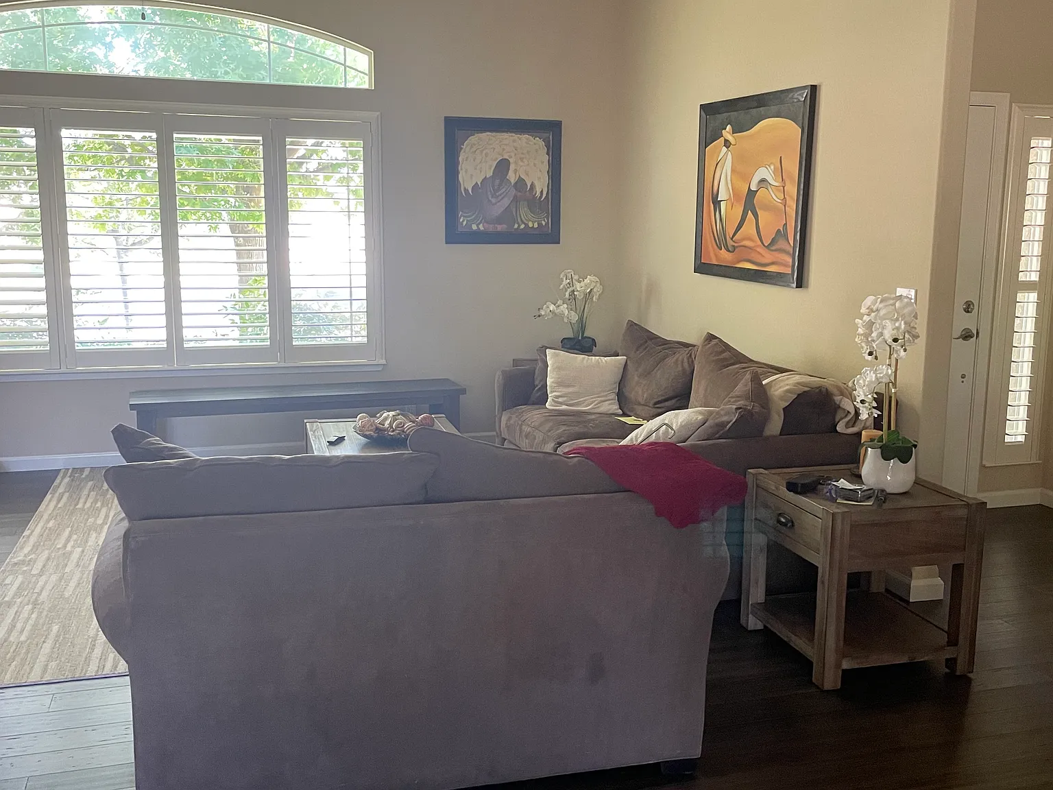 3 bed, 1654 sqft, $2,500 — Photo 2