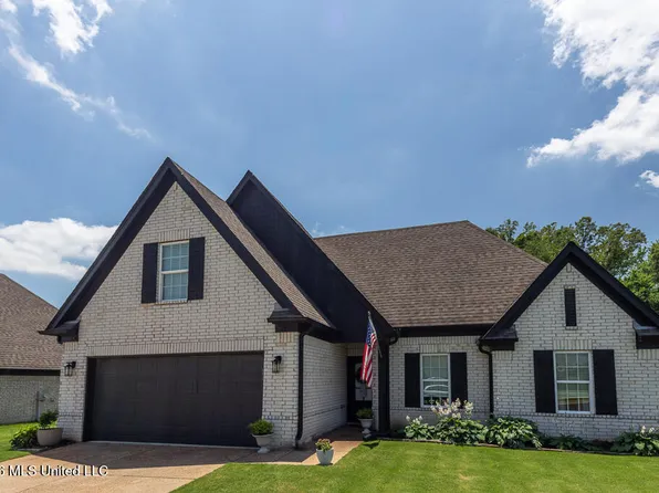 2261 Bella Ln, Southaven, MS 38672